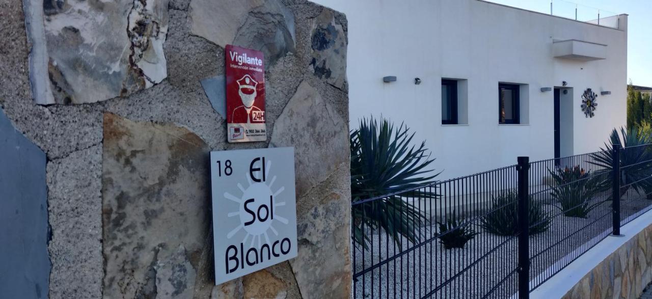 Villa El Sol Blanco Ráfol de Almunia Esterno foto